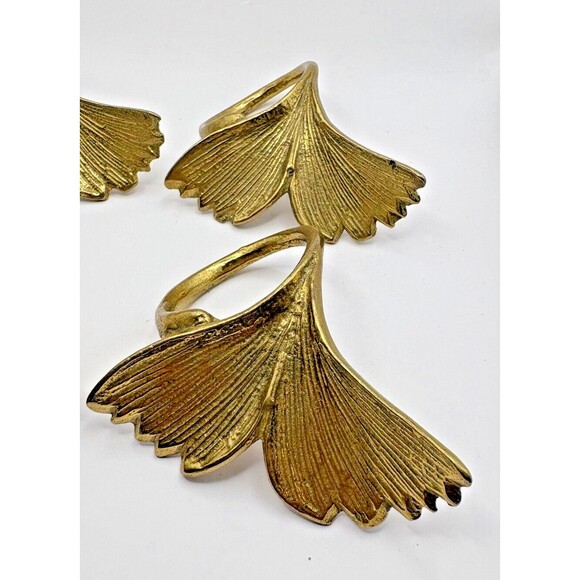 Vintage Set of 4 Brass Leaf Napkin Rings Used Not Polished - Picture 3 of 10